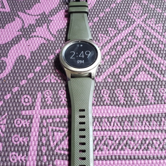 Watch - Picture 4 of 4